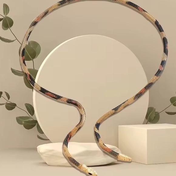 Serpentine Snake Design Wrap Necklace serpent multi - Picture 7 of 13